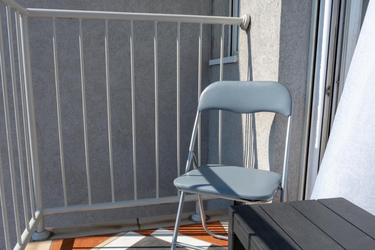 Apartamento Stan Na Dan 021 Novi Sad Exterior foto